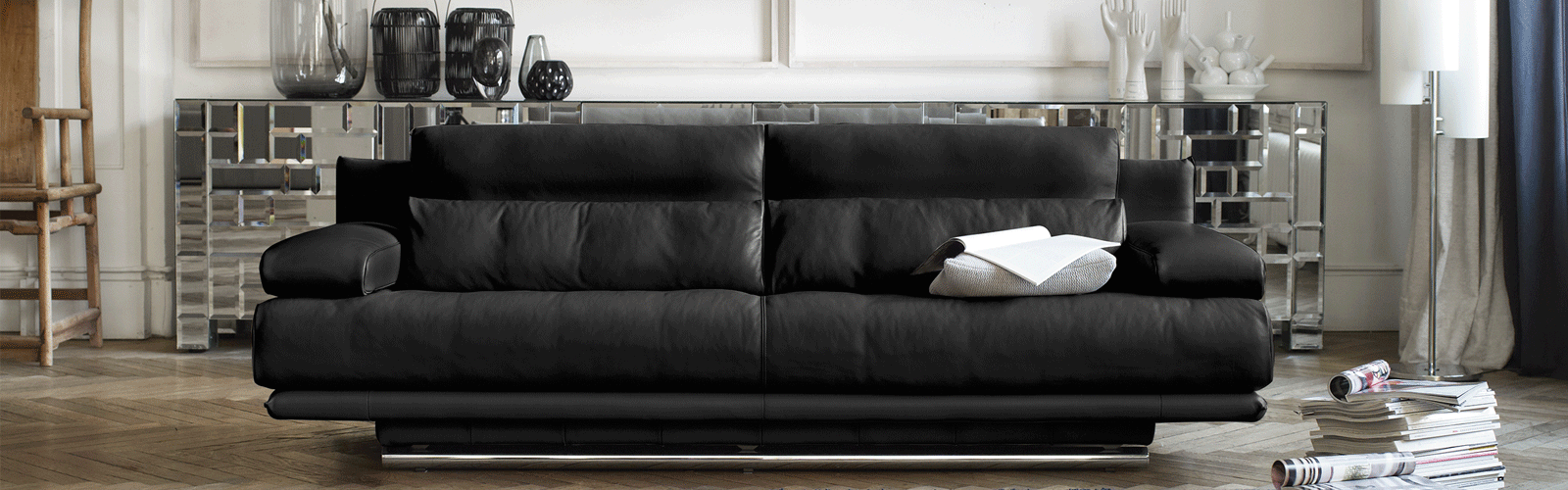 Accumulatie excuus schokkend Rolf Benz design couch 6500 at het Rolf Benz Experience Center Mijdrecht