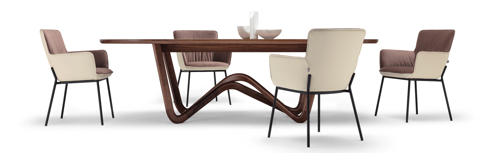 Rolf Benz 988 Dining Table